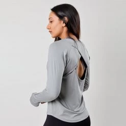 IRONGEAR Fitness The Unstoppable Tee WOMEN'S 9 IRONGEAR Fitness The Unstoppable Tee WOMEN'S